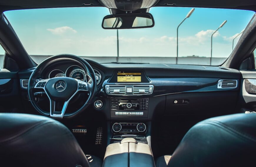Decoding Your Car’s Warning Signs: A Preventative Maintenance Guide