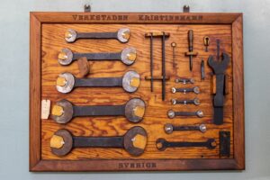 Workshop Nirvana: Organize Your Power Tools, Organize Your…